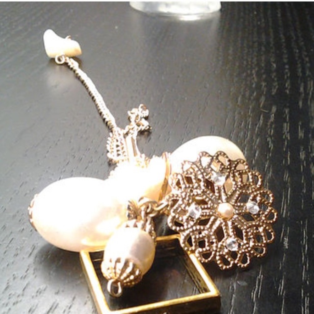 Cocktail ring